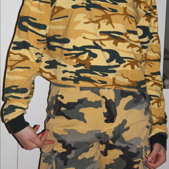 Crop top manche longue à capuche - Picture 4 of 4